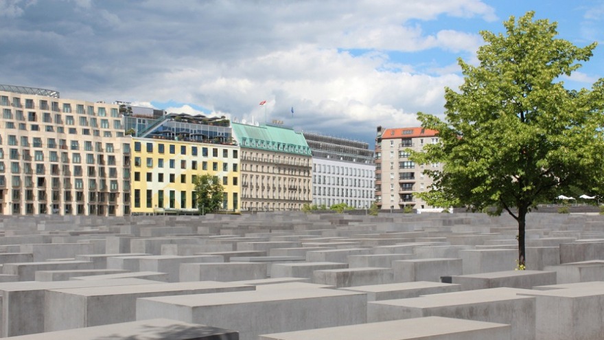 Mahnmal der ermordeten Juden Europas relexa hotel Berlin - Tourbericht - Mahnmal der ermordeten Juden Europas
